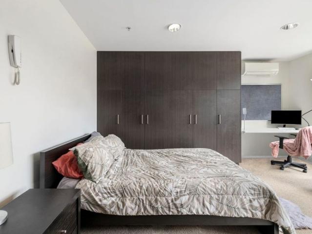 Granny Flat for rent in Geelong, Victoria