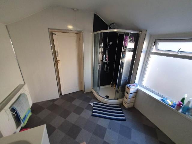 Apartment for rent in Falcon Lodge, Wales