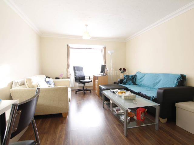 Apartment for rent in Newtown, Reading