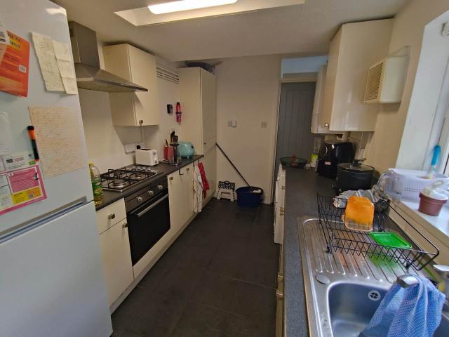 Apartment for rent in Maindy, Cardiff