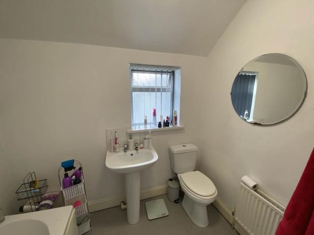 Apartment for rent in Maindy, Cardiff