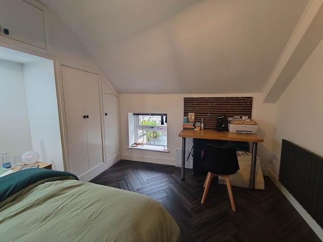 Apartment for rent in Maindy, Cardiff