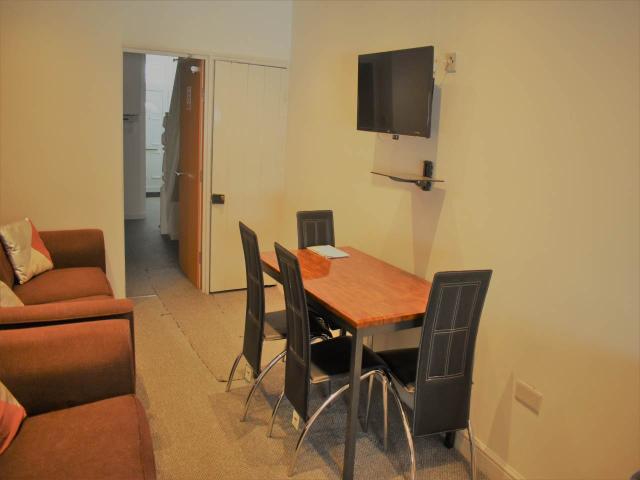 Apartment for rent in Falcon Lodge, Wales