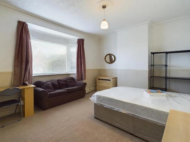 Apartment for rent in Bevendean, Brighton & Hove