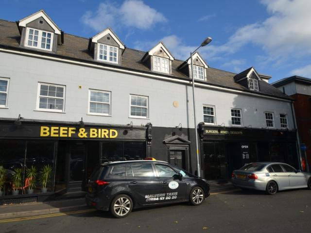 Apartment for rent in Red Hill, Worcestershire