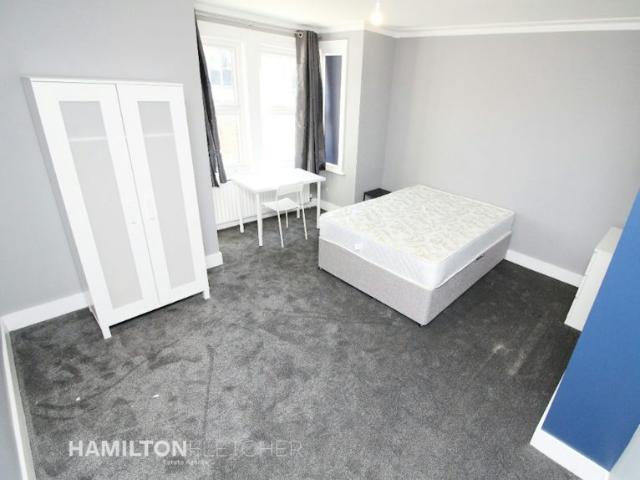 Apartment for rent in Newtown, Reading