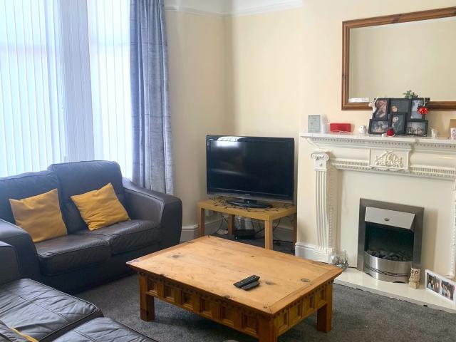 Apartment for rent in Calderstones