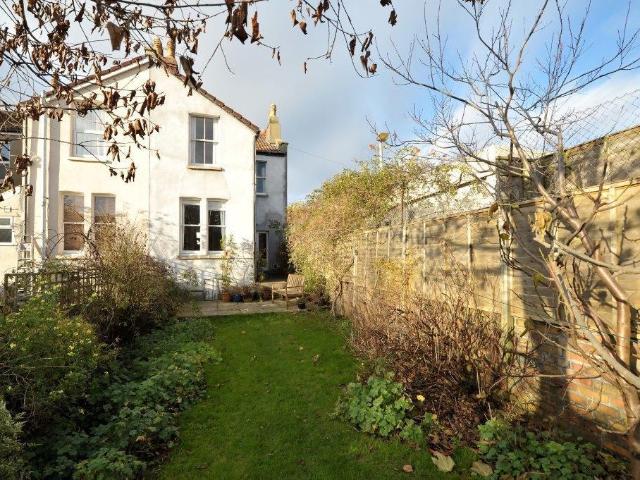 Apartment for rent in Pigsty Hill, Bristol