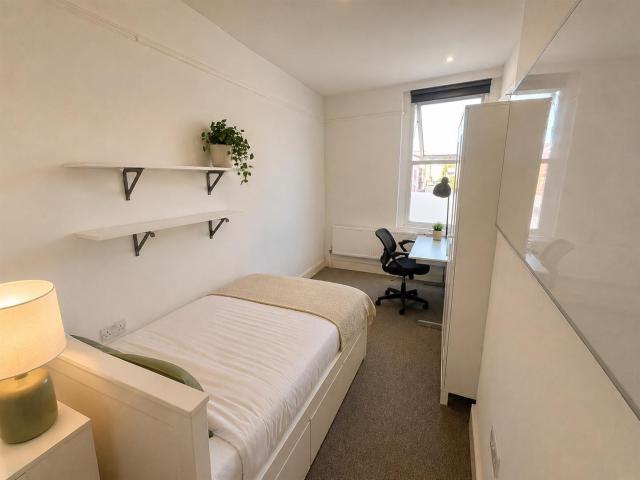 Apartment for rent in Ashton Gate, Bristol