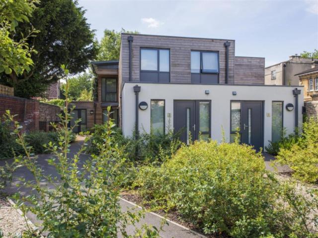 Apartment for rent in Tyndall's Park, Bristol