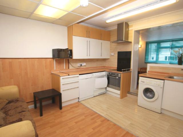 Apartment for rent in Surbiton, Greater London