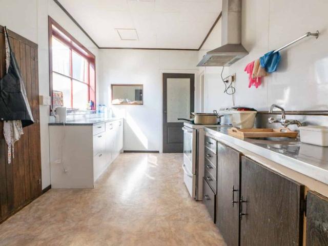 House for rent in Otakou