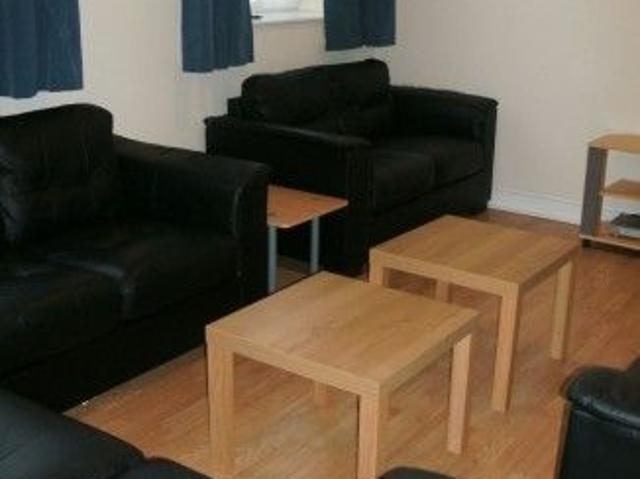 Room for rent in Great Horton, West Yorkshire