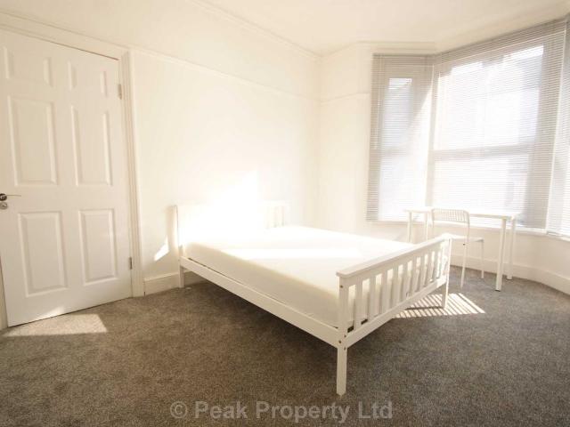 Room for rent in Southend City Centre Neighbourhood, Alton Barnes
