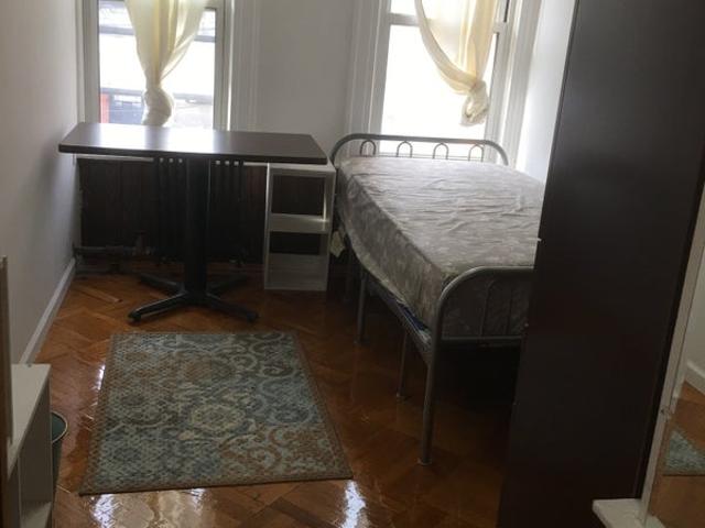 Room for rent in Arverne, New York
