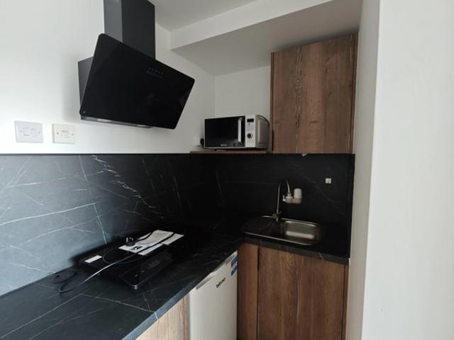 Studio for rent in City Centre, South Yorkshire