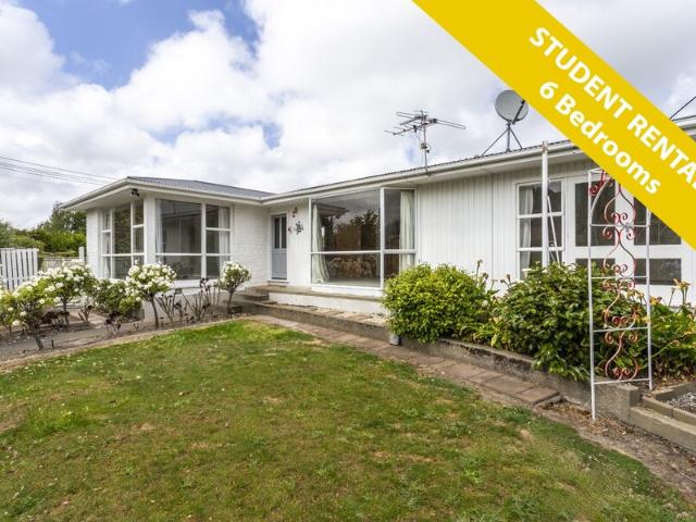 House for rent in Chaslands, Canterbury