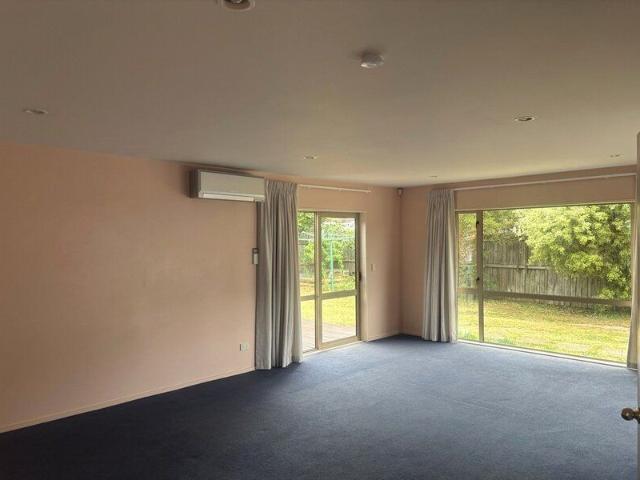 Room for rent in Chaslands, Canterbury