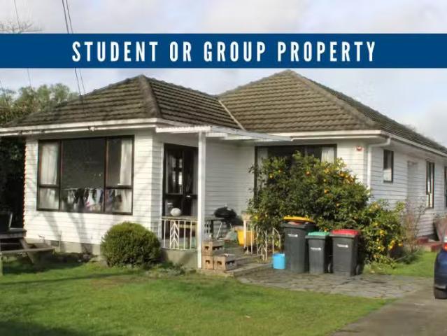 House for rent in Chaslands, Canterbury