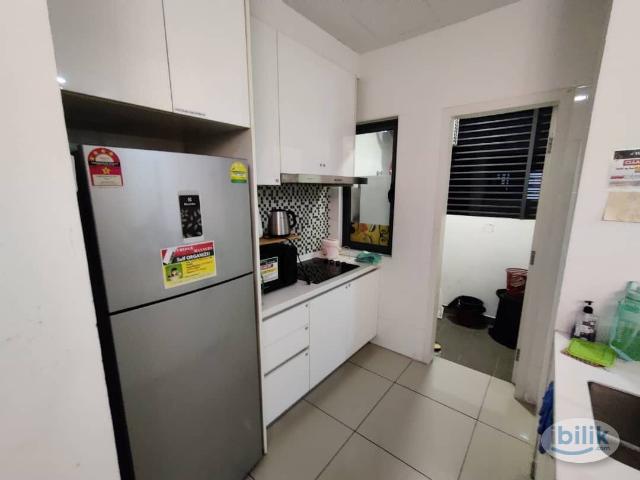 Room for rent in Petaling, Alam Impian