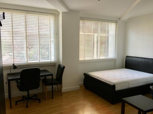 Studio for rent in City Centre, Georgia
