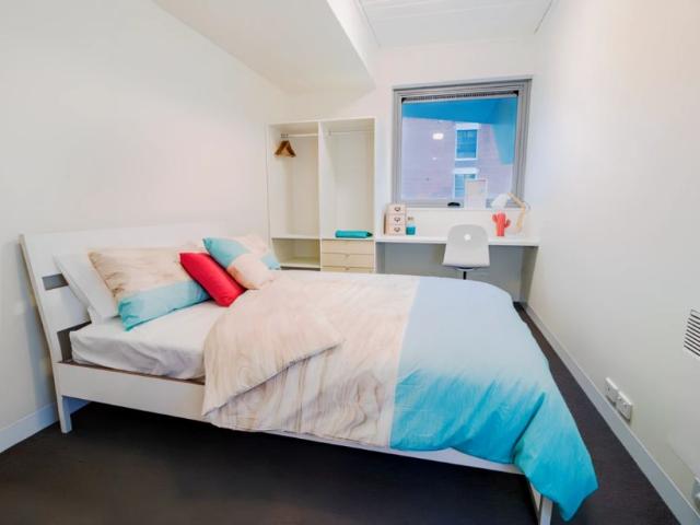 Granny Flat for rent in Carlton, Melbourne
