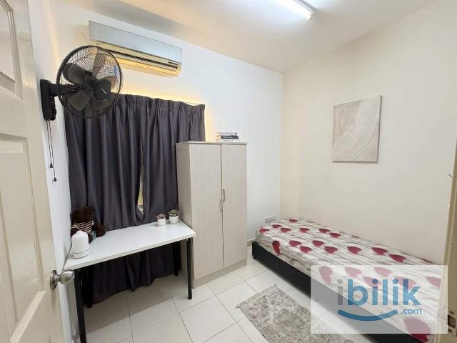 Room for rent in Petaling, Damansara Damai