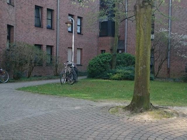 Dachgeschosswohnung kaufen in Wersten, Düsseldorf