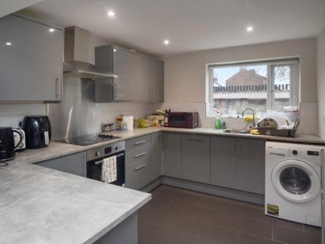 House for rent in Georgia, Greater Manchester