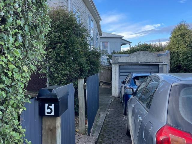 House for rent in Otakou