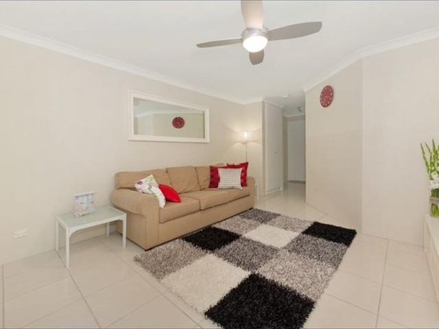 Apartment for rent in St Lucia, Greater Brisbane