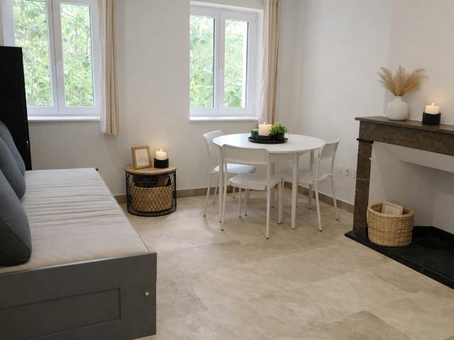 Studio location à Nîmes, Bagnols-sur-cèze