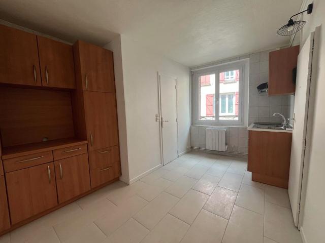Studio location à Sarcelles, Viarmes