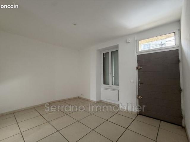 Appartement vente à Arles, La Salle Les Alpes