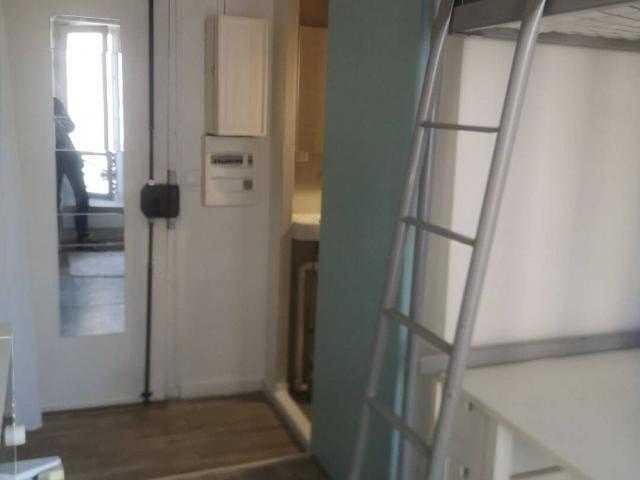 Studio location à Paris 17e Arrondissement, Paris