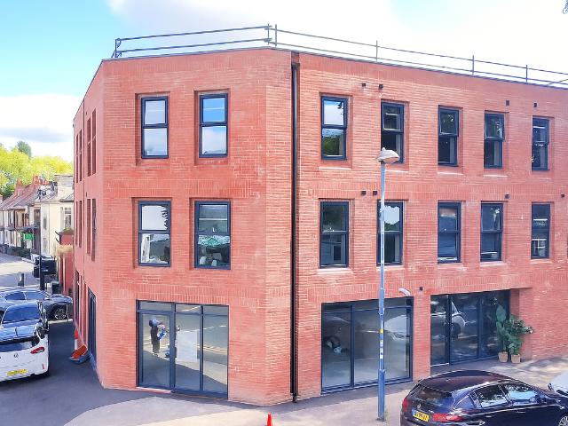 Studio for rent in Stirchley, West Midlands