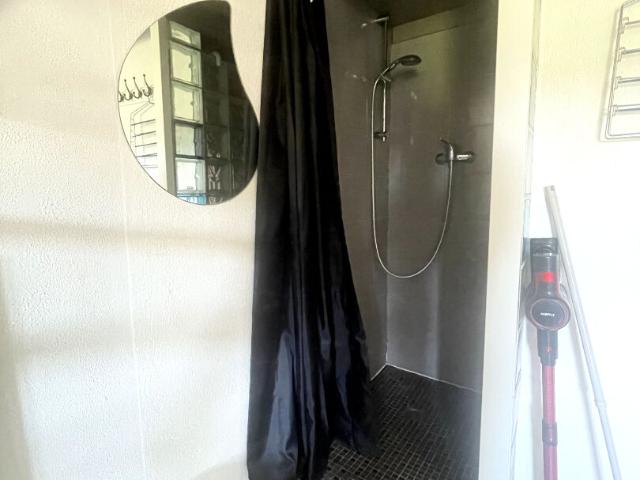 Studio location à Aix-en-Provence, Velaux