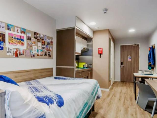 Studio for rent in Round Hill, Brighton & Hove