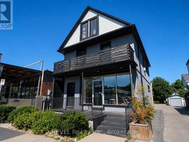 Commercial for rent in Niagara, Ontario