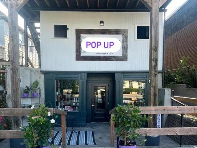 Commercial for rent in Niagara, Ontario