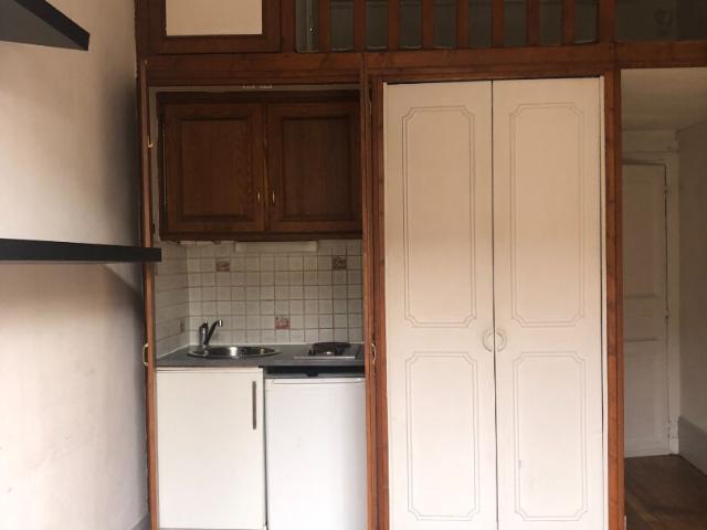 Studio location à Versailles
