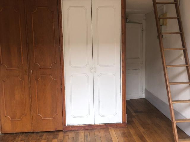 Studio location à Versailles
