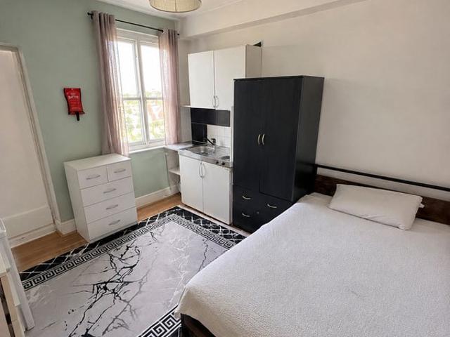 Studio for rent in Greater London