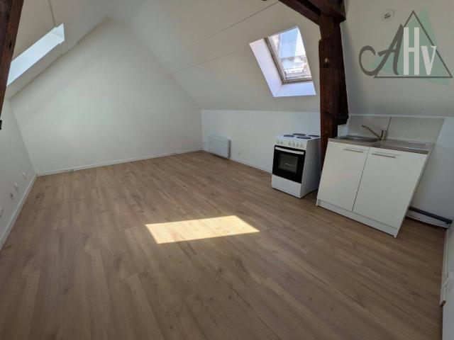 Studio location à Romilly-sur-Seine, Aube