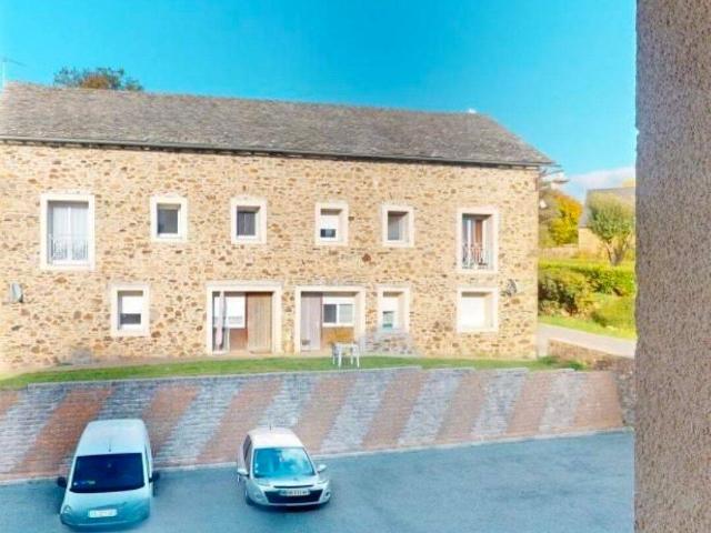 Studio location à Saint-Amans, Salmiech