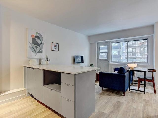 Apartment for rent in Mont-royal, Quebec