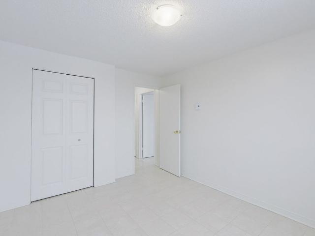 Apartment for rent in Mulhurst Bay, Ontario