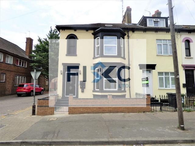 Studio for rent in Peterborough