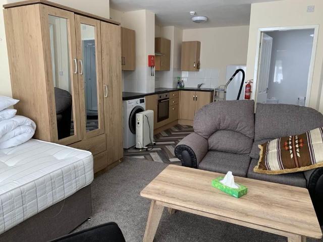 Studio for rent in Upper Bangor, Bangor