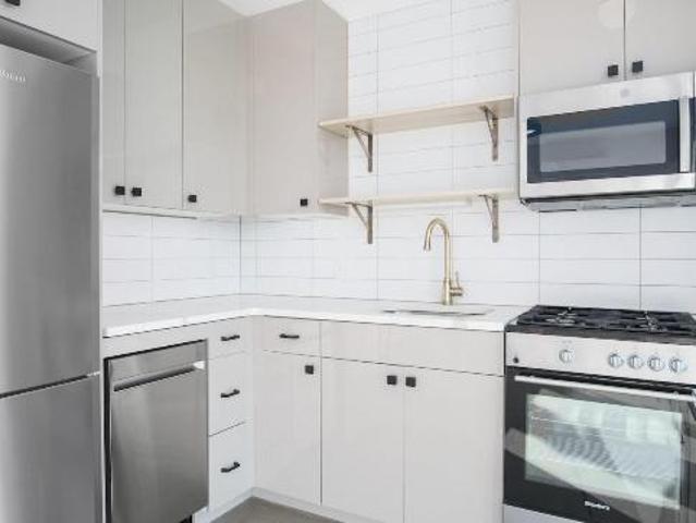 Apartment for rent in Chicago Park, Illinois